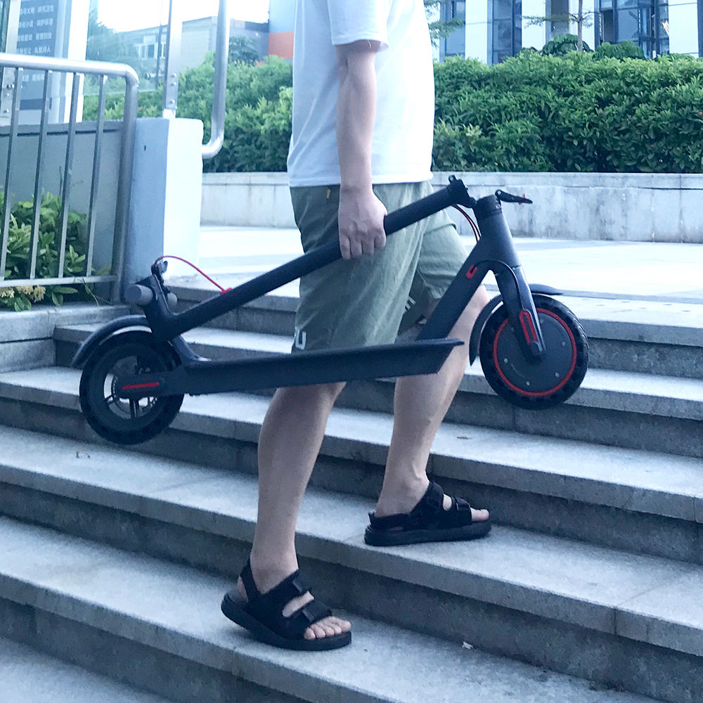 Elektrische step AERIUM AOVO PRO zwart